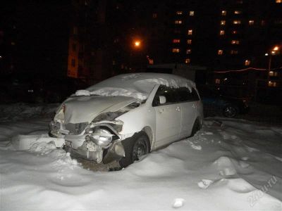 Лот: 1092330. Фото: 1. SALE TOYOTA COROLLA FIELDER. Автомобили