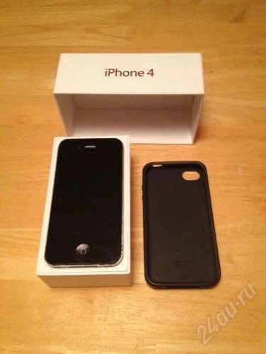 Лот: 1499315. Фото: 1. iPhone 4 32gb }{TC. Смартфоны
