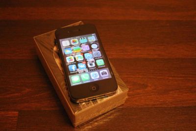 Лот: 4707880. Фото: 1. Iphone 4 32 gb. Смартфоны