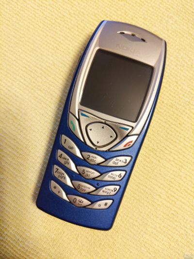 Лот: 15528514. Фото: 1. Nokia 6100. Оригинал. Кнопочные мобильные телефоны