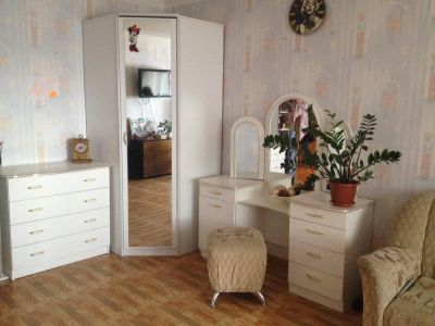 Лот: 4705955. Фото: 1. Шкаф угловой+комод+трюмо. Шкафы, шкафы-купе