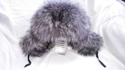 Лот: 6321307. Фото: 1. Шапка из натуральной кожи с мехом... Головные уборы
