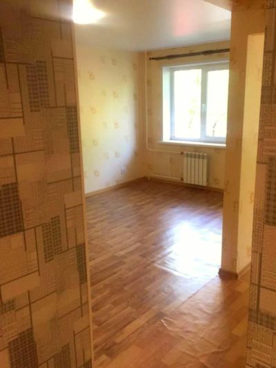 Лот: 9189872. Фото: 1. Продам 3-х комн. квартиру в Октябрьском... Квартиры, студии