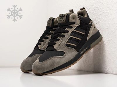 Лот: 24975488. Фото: 1. Зимние Кроссовки Adidas. Кеды, кроссовки, слипоны