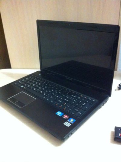 Лот: 8140290. Фото: 1. Lenovo G570. 2 ядра, 4 гига, видеокарта... Ноутбуки
