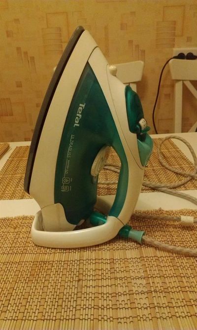 Лот: 3923477. Фото: 1. Утюг TEFAL Ultragliss. Утюги, парогенераторы, отпариватели
