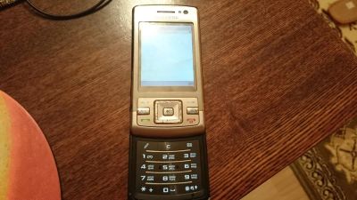 Лот: 4636104. Фото: 1. Samsung SGH-L870 сломался шлейф... Кнопочные мобильные телефоны