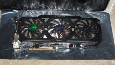 Лот: 13232343. Фото: 1. Gigabyte R9 270X 4GB 256bit. Видеокарты
