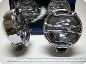 Лот: 5591243. Фото: 1. Фара противотуманная белая LA-2930E... Оптика и освещение