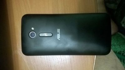 Лот: 7722286. Фото: 1. asus zenfone 2 ze500cl. Смартфоны