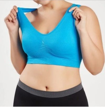 Лот: 20975063. Фото: 1. Топ Yoga BRA голубой. Футболки, топы и майки