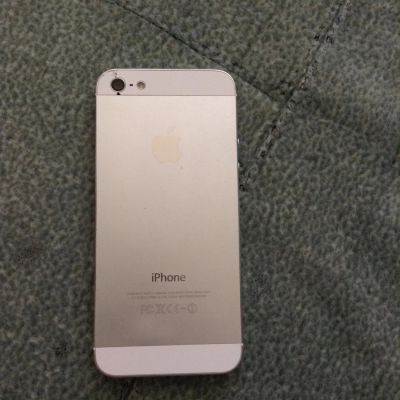 Лот: 7557837. Фото: 1. iPhone 5. Смартфоны