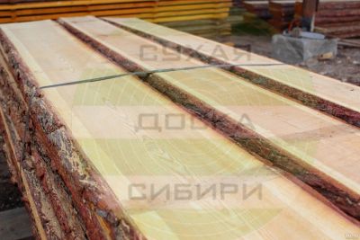 Лот: 7075775. Фото: 1. Лиственница необрезная, 50 мм... Древесина, пиломатериал