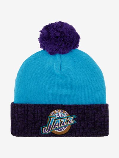 Лот: 22406297. Фото: 1. Шапка с помпоном MITCHELL NESS... Другое (спортивная одежда)