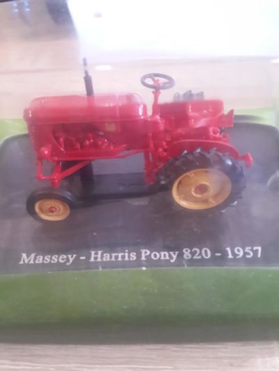 Лот: 11044393. Фото: 1. модель Massey-Harris Poni 820-1957г. Другое (моделизм)