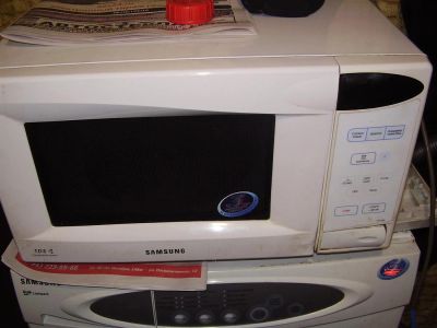 Лот: 3442996. Фото: 1. свч samsung. Микроволновки, мини-печи