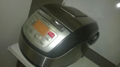 Лот: 6132898. Фото: 1. Мультиварка Polaris PMC 0512AD... Кухонная