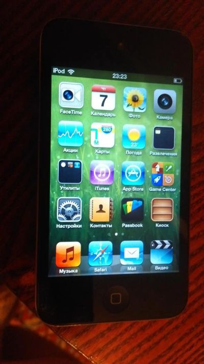 Лот: 7817484. Фото: 1. Apple IPod Touch 8Gb флеш. Плееры