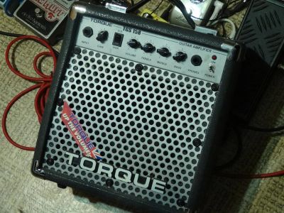 Лот: 3262961. Фото: 1. Комбо Torque tgs 158, 15 ватт. Гитарные эффекты и комбоусилители