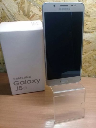 Лот: 9299069. Фото: 1. Смартфон Samsung Galaxy J5 (1718... Смартфоны