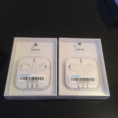 Лот: 9880779. Фото: 1. Apple EarPods оригинал. Красноярск