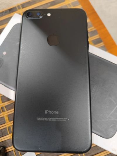 Лот: 19680963. Фото: 1. IPhone 7 plus 32 гб. Смартфоны