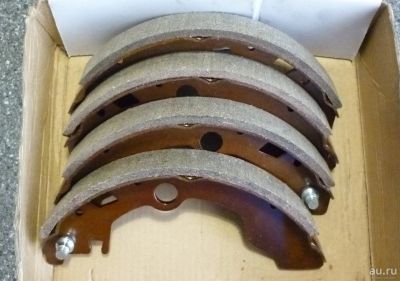 Лот: 15117989. Фото: 1. Тормозные колодки на Suzuki Wagon... Тормозная система