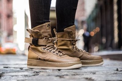 Лот: 10781735. Фото: 1. Кроссовки Nike SF Air Force 1... Кеды, кроссовки, слипоны