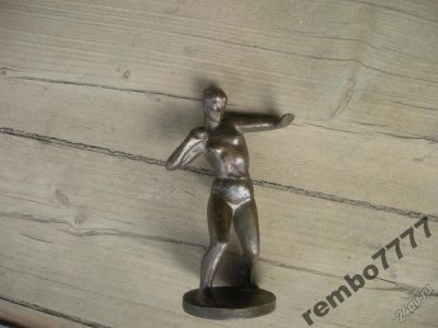 Лот: 5821418. Фото: 1. толкание ядра.спорт.спорсмен.чугун... Скульптуры