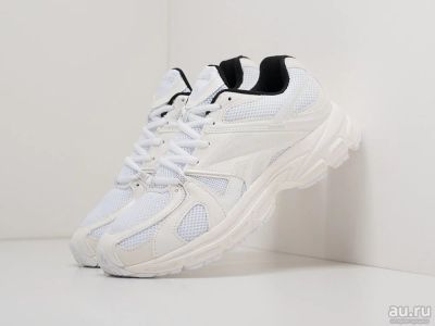 Лот: 17367901. Фото: 1. Кроссовки Vetements x Reebok Spike... Кеды, кроссовки, слипоны