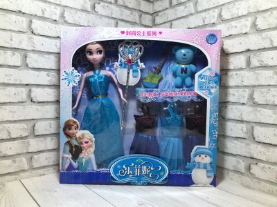 Лот: 7721028. Фото: 1. новая кукла в упаковке Эльза Холодное... Куклы и аксессуары
