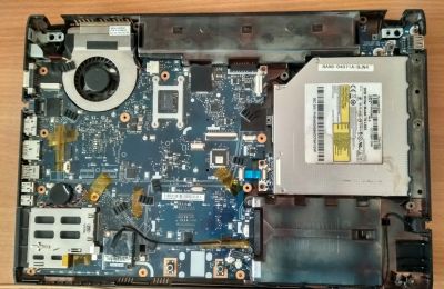 Лот: 13320824. Фото: 1. Остатки от ноутбука samsung r518. Ноутбуки