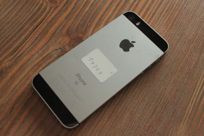 Лот: 16940358. Фото: 1. Iphone se донор. Смартфоны