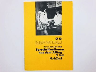Лот: 23291721. Фото: 1. Sprechsituationen aus dem Alltag... Другое (учебники и методическая литература)