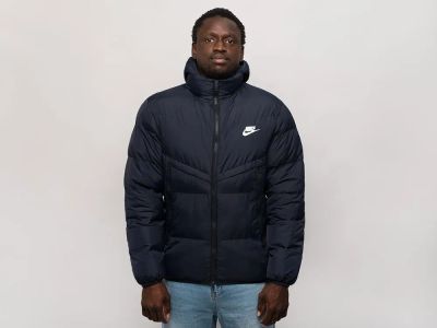 Лот: 25645021. Фото: 1. Куртка Nike. Верхняя одежда
