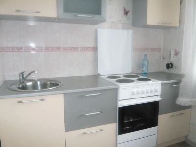 Лот: 7306566. Фото: 1. СДАМ 1-комнатную квартиру в Зелёной... Квартиры, студии
