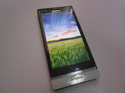 Лот: 4529223. Фото: 1. Cотовый телефон Sony Xperia P... Смартфоны