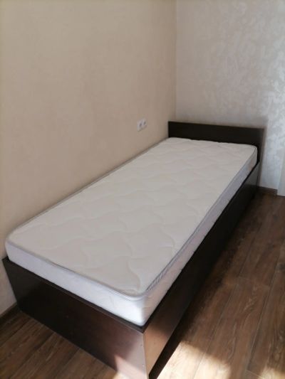 Лот: 25074248. Фото: 1. Кровать с матрасом. Кровати