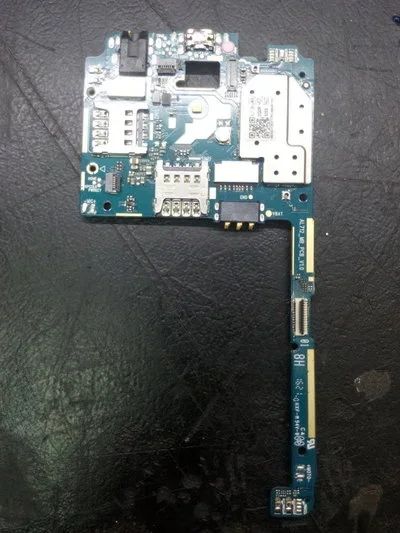 Лот: 9959601. Фото: 1. Основная плата Lenovo A2010. Микросхемы и платы