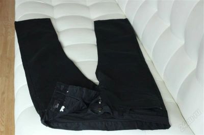 Лот: 865541. Фото: 1. Продам джинсы-брюки Zara. Брюки, джинсы, шорты
