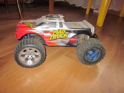 Лот: 4378707. Фото: 1. MadTruck 1:10 c БК системой, 2Ггц... Автомоделизм