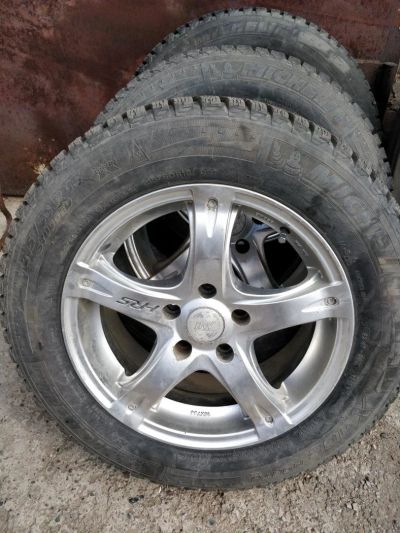 Лот: 11471194. Фото: 1. Зимние колеса michelin x-ice north... Шины на дисках