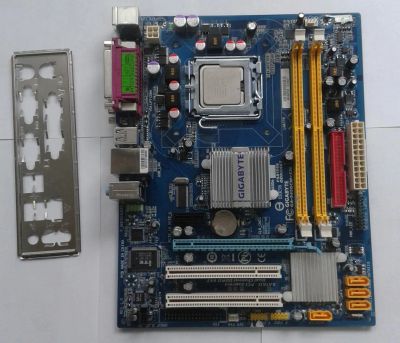 Лот: 8304286. Фото: 1. Материнская плата Gigabyte GA-945GCM-S2L... Материнские платы