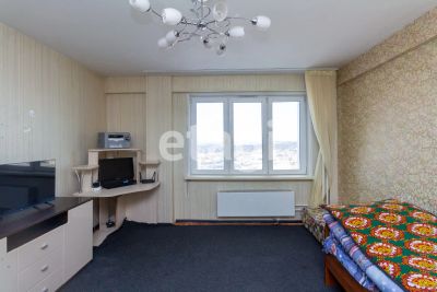 Лот: 25293285. Фото: 1. 3-комн. квартира , Красноярск... Квартиры, студии
