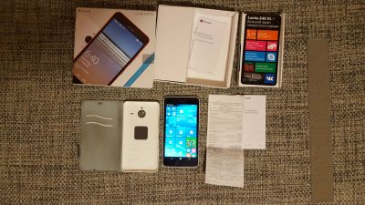 Лот: 6946075. Фото: 1. Microsoft Lumia 640 XL 3G Dual... Смартфоны