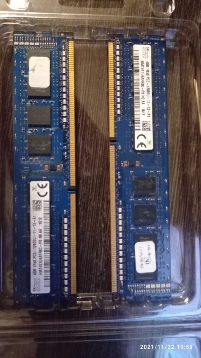 Лот: 18297338. Фото: 1. DDR3 4gb + 4gb HYNIX 1600 ECO. Оперативная память