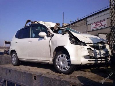 Лот: 2721174. Фото: 1. Honda Fit В разбор(документы). Автомобили