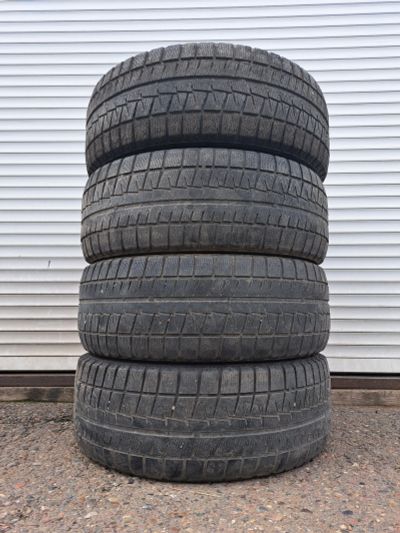 Лот: 25742265. Фото: 1. 205/55/16 Bridgestone Blizzak... Шины