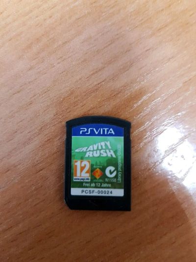Лот: 16164218. Фото: 1. Gravity Rush PS Vita. Игры для консолей