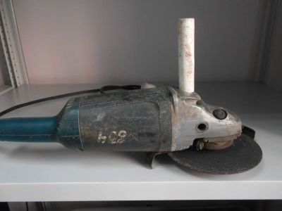 Лот: 9870402. Фото: 1. Продам болгарку Bosch GWS 24-230... Электроинструмент